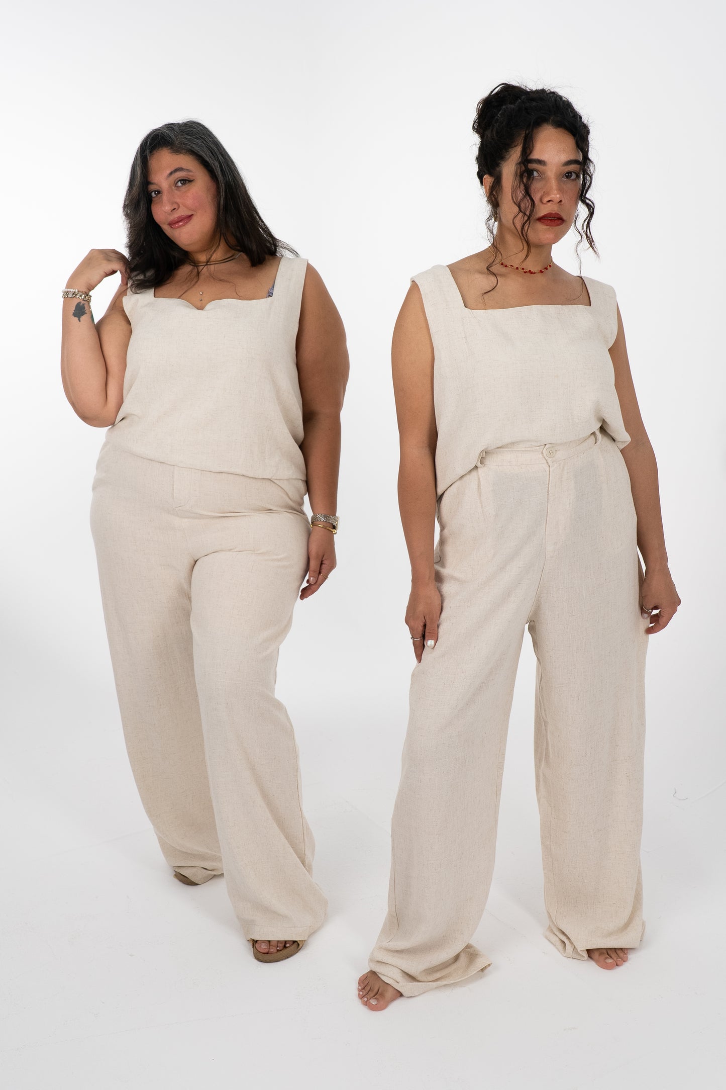 Blended Linen Wide-Leg Trouser in Beige